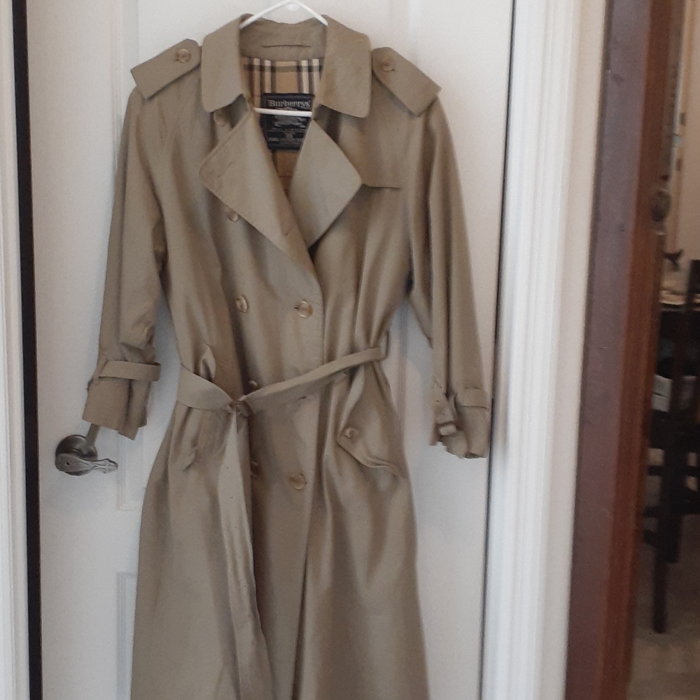 Authentic Burberry Trench Coat